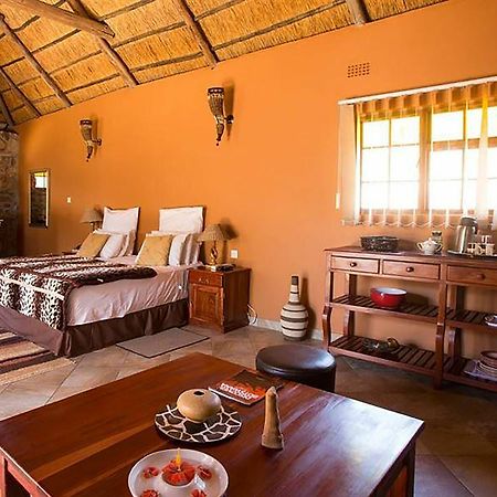 A New Earth Guest Lodge Francistown Extérieur photo