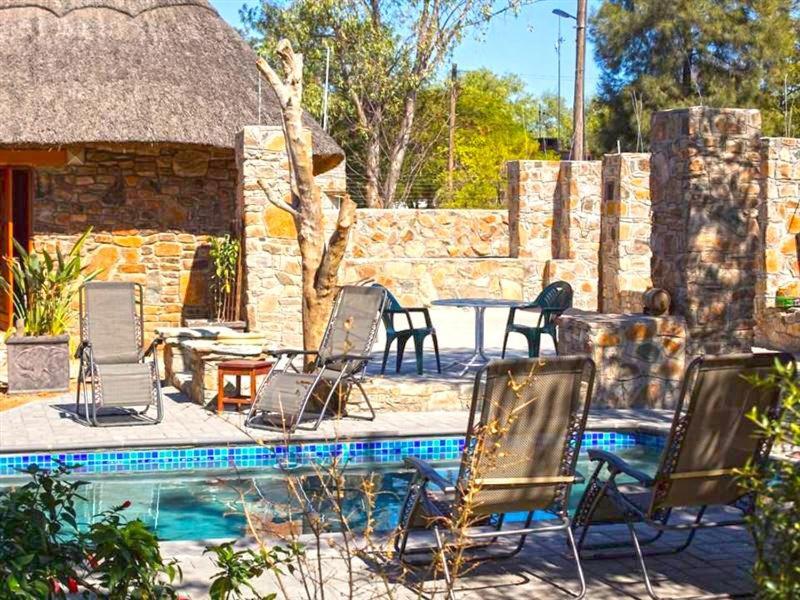 A New Earth Guest Lodge Francistown Extérieur photo